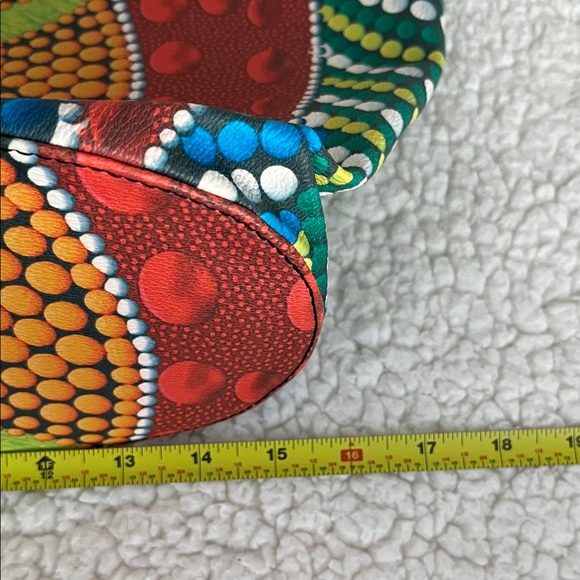 orYANY‎ Vibrant Multicolor Tote with Dust Bag - Picture 7 of 11